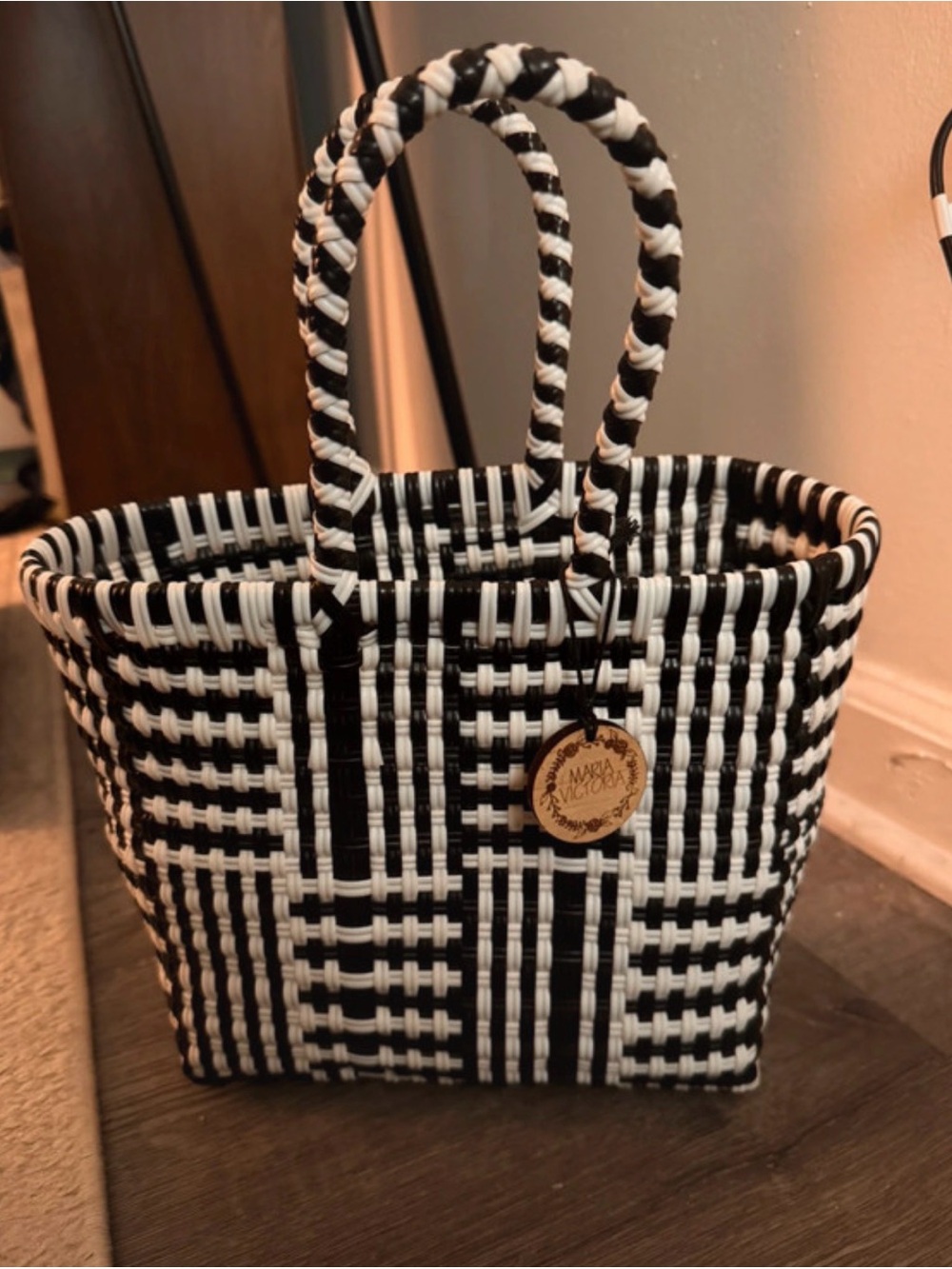 Woven Black and White Tote Bag - Brand: Maria Victoria